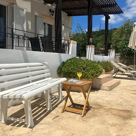 Villa Amalthee Lambini